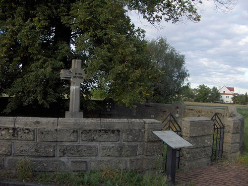 Austrian War Cemetery No.284