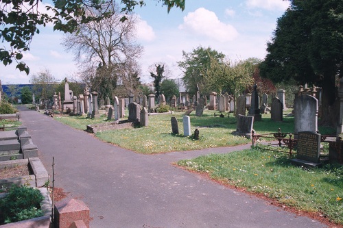 Oorlogsgraven van het Gemenebest Balmoral Cemetery