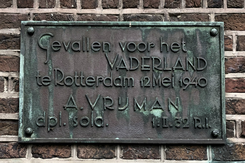 Memorial A. Vrijman