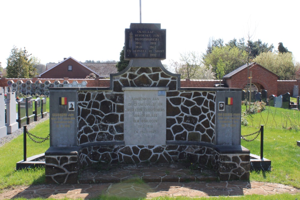 Oorlogsmonument Begraafplaats Okselaar