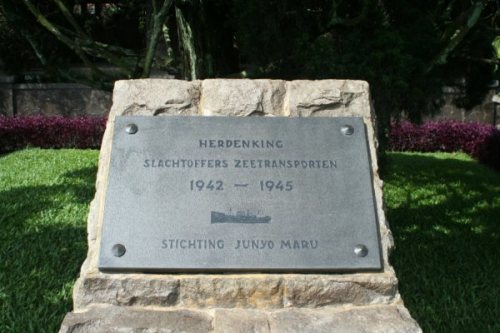 Monument Slachtoffers Zeetransporten