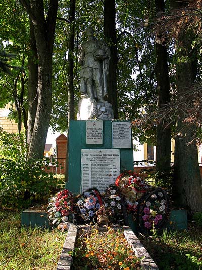 Mass grave Soviet Soldiers Nikolskoye