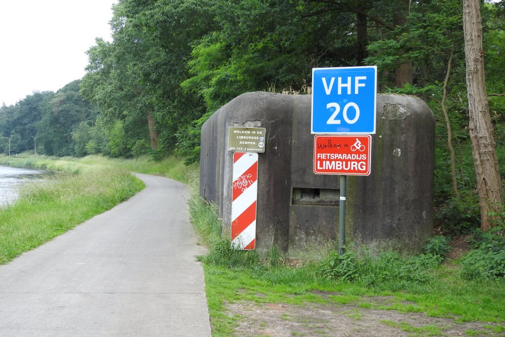 Bunker 3f Border Defence Bocholt-Herentals Canal #2