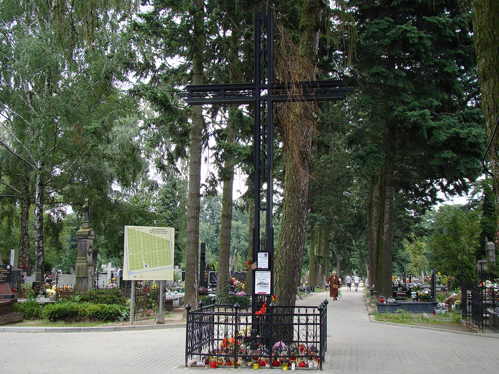 Zarzew Cemetery