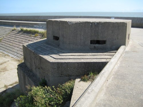 Bunker FW3/22 Frinton-on-Sea