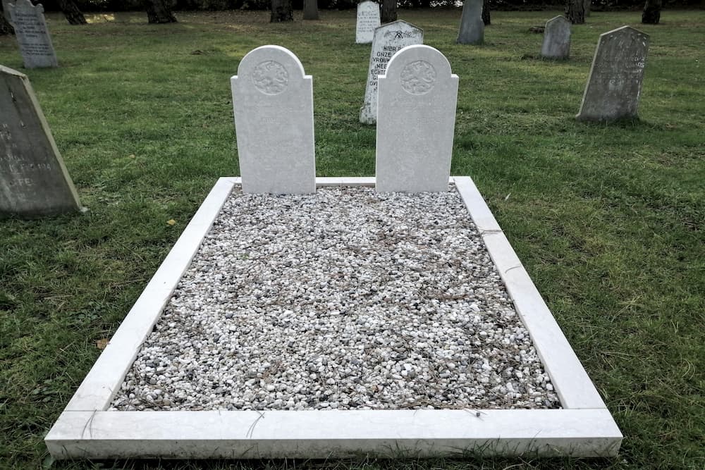 Nederlandse Oorlogsgraven Algemene Begraafplaats Ouddorp