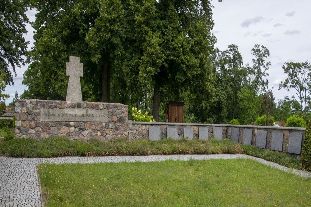 War Memorial Lebus #3