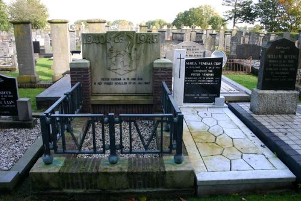Dutch Resistance Grave Kiel-Windeweer