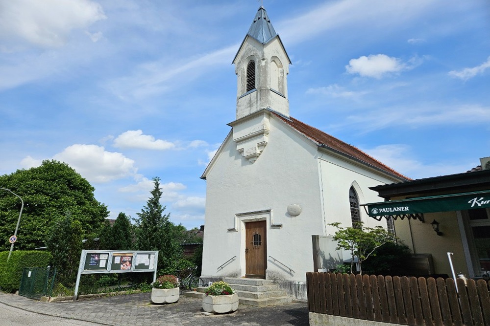 War Memorial Lustheim #1