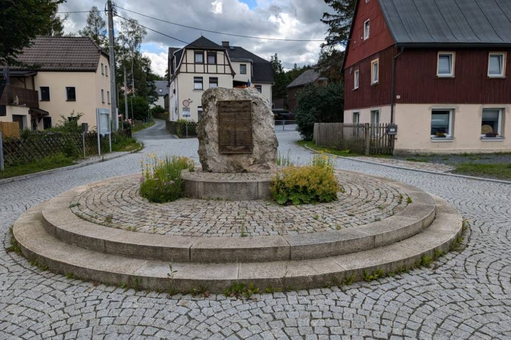 Oorlogsmonument Siebenbrunn #2