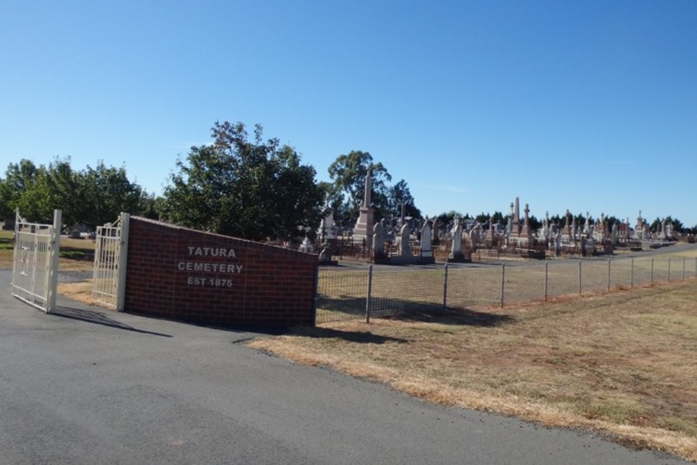 Commonwealth War Graves Tatura Public Cemetery