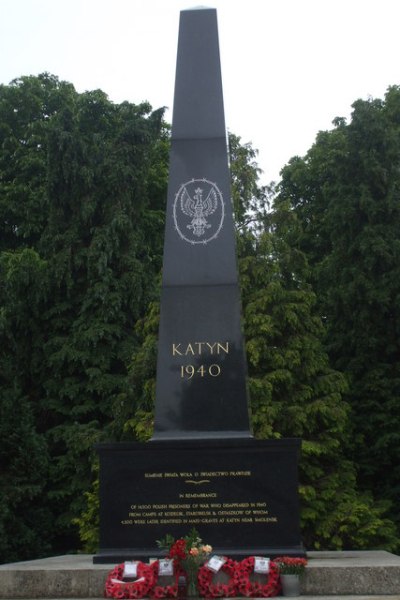 Katyn Monument Londen