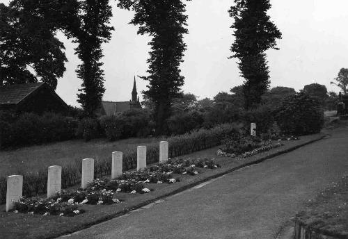 Commonwealth War Graves Darwen Cemetery