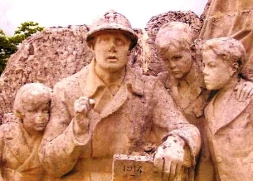 War Memorial Dombasle-sur-Meurthe #1