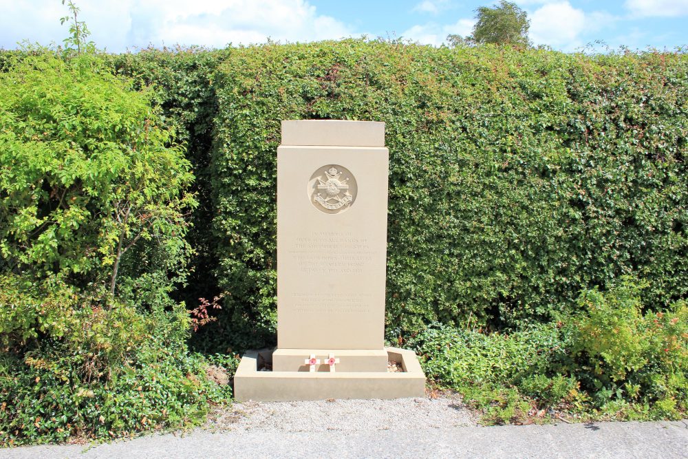 Monument Sherwood Foresters Passendale