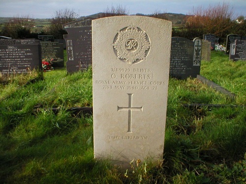 Commonwealth War Grave St. Cawrdaf Churchyard