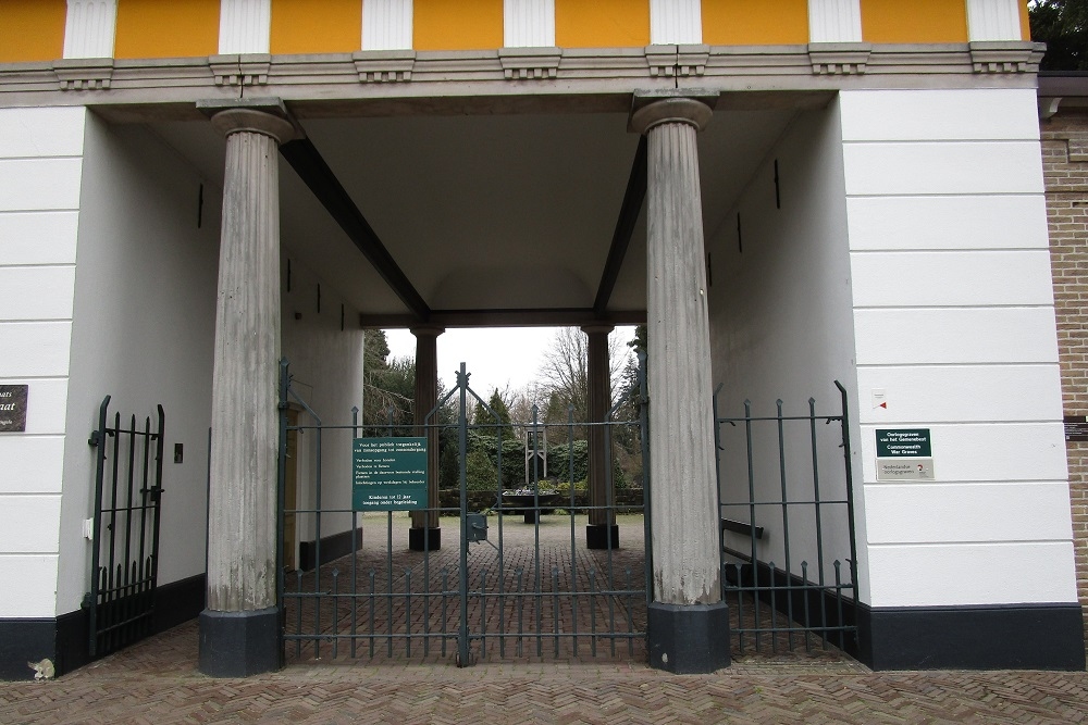 Nederlandse Oorlogsgraven Algemene Begraafplaats Hengelo