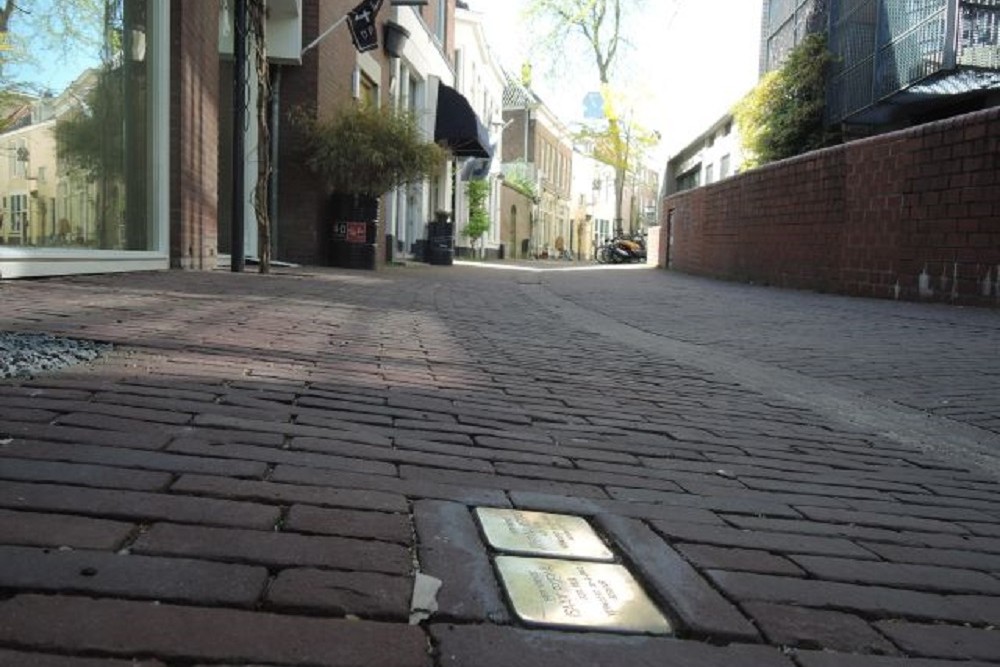 Stolpersteine Wielakkerstraat 40a #2