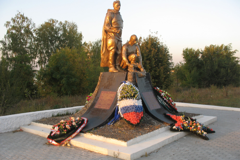 Mass Grave Soviet Soldiers No. 12