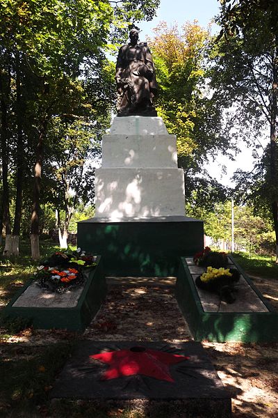 War Memorial Tyshkivka