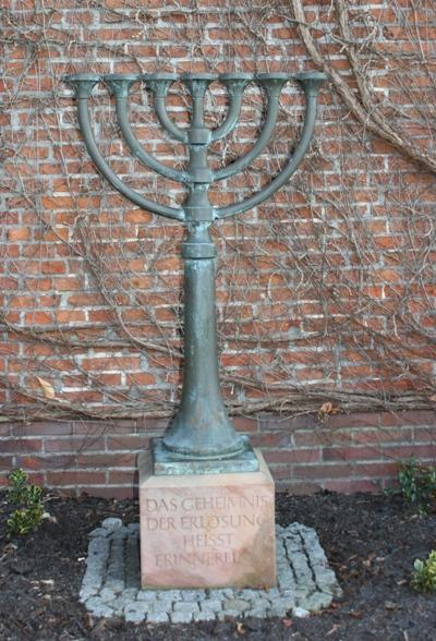Memorial Synagogue Weener