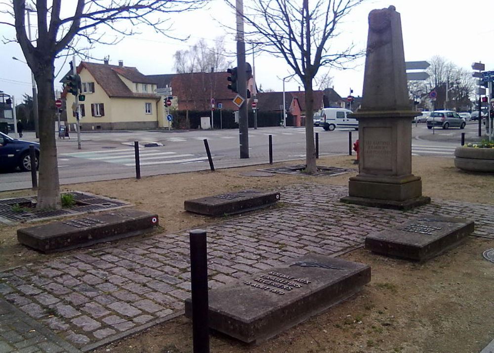 Oorlogsbegraafplaats Frans-Duitse Oorlog Illkirch-Graffenstaden