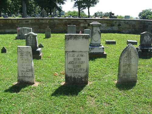 Commonwealth War Grave Grandview Cemetery