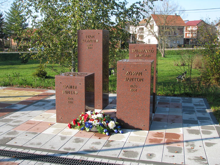 Monument Onafhankelijkheidsoorlog Jakovlje