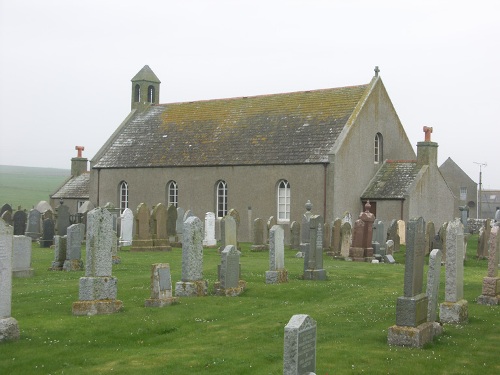 Commonwealth War Grave Deerness Parish Churchyard