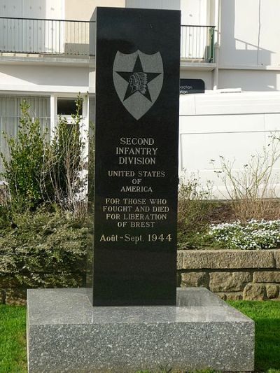 Memorial 2nd U.S. Division
