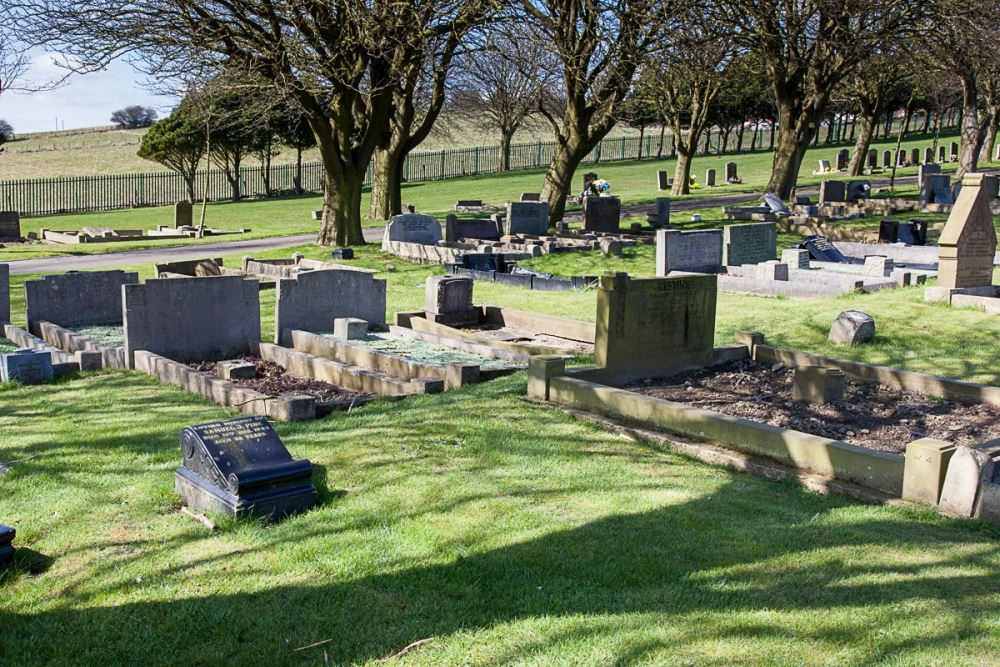 Commonwealth War Graves Murton Cemetery