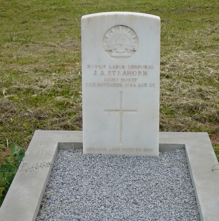Commonwealth War Grave Yeoval Cemetery