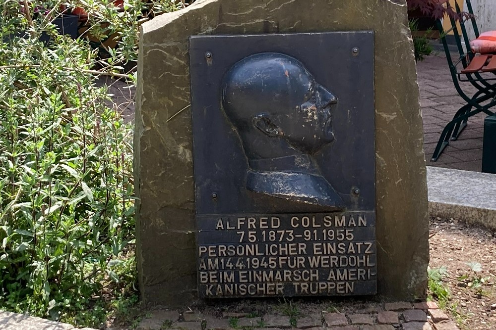Monument Alfred Colsman #1