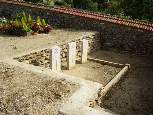 Commonwealth War Graves Arcis-le-Ponsart