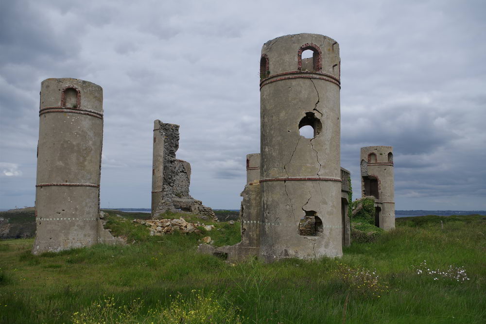 Ruins Manor Saint Pol Roux #4