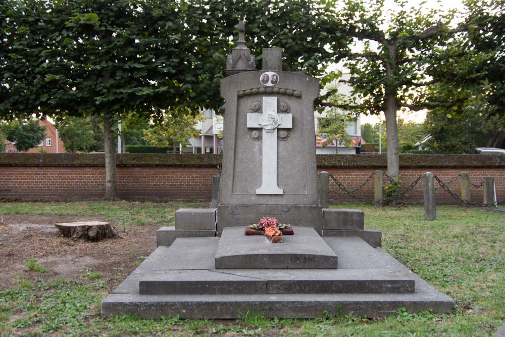 Belgische Oorlogsgraven Oud-Turnhout