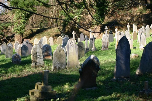 Commonwealth War Graves Lynton Church Cemetery