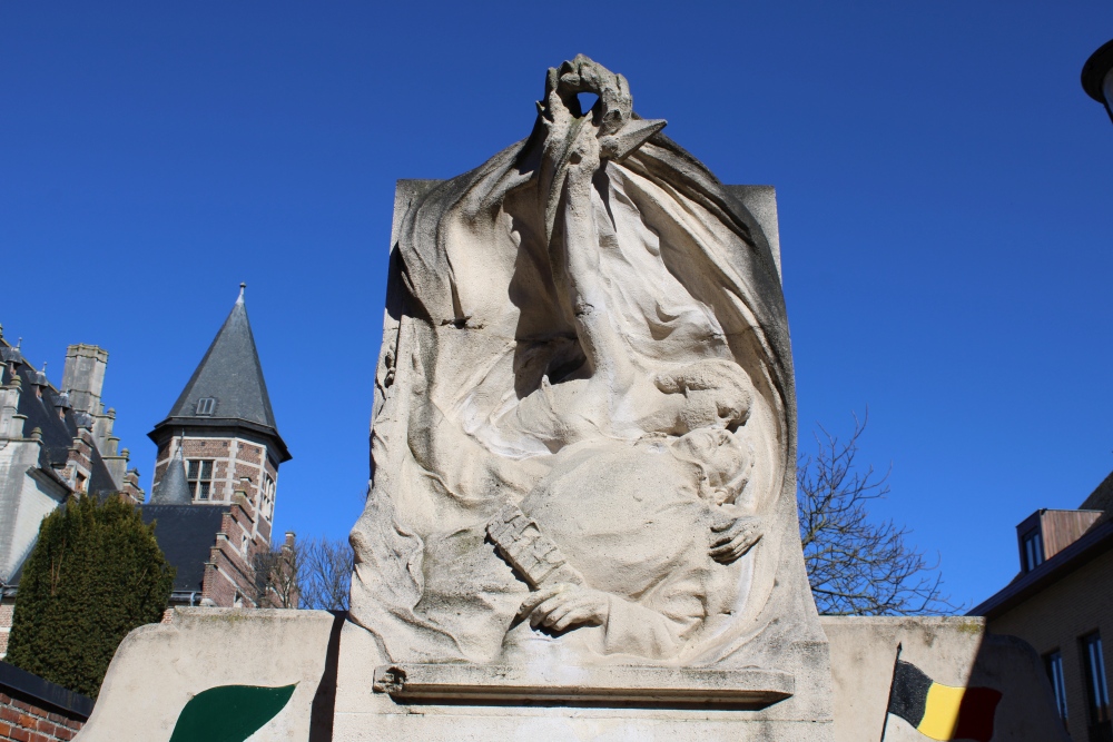 War Memorial Zoutleeuw #3