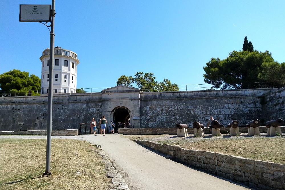 Kastel Fortress