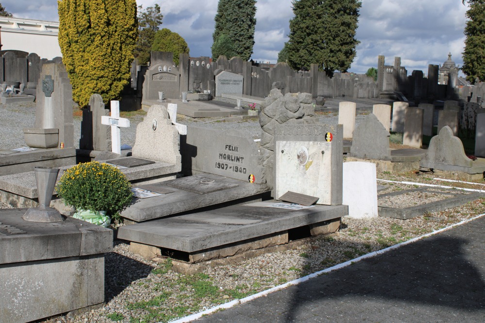 Belgian War Graves La Louvire