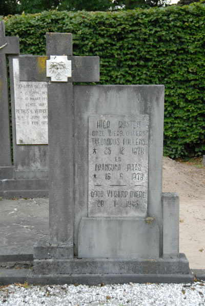 Nederlandse Oorlogsgraven R.K. Begraafplaats St.Clemens Waalwijk