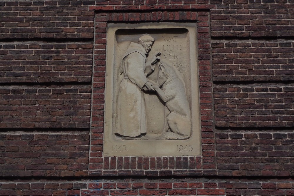 Monument Franciscaner Monniken Leiden