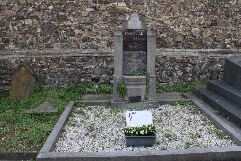 Belgian Graves Veterans Villers-LEvque