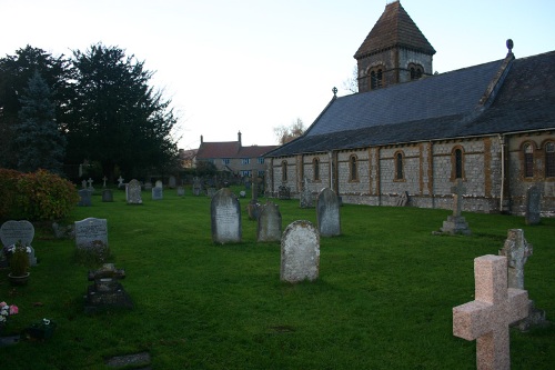 Oorlogsgraf van het Gemenebest St Nicholas Churchyard