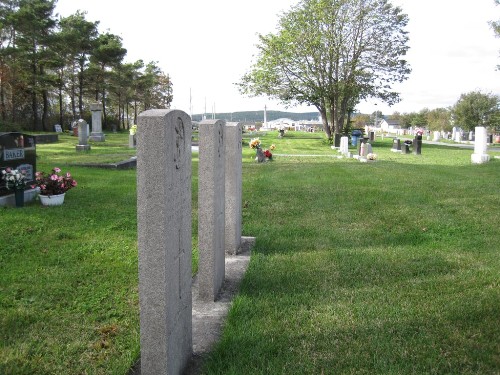 Commonwealth War Graves St. John's Salvation Army Cemetery