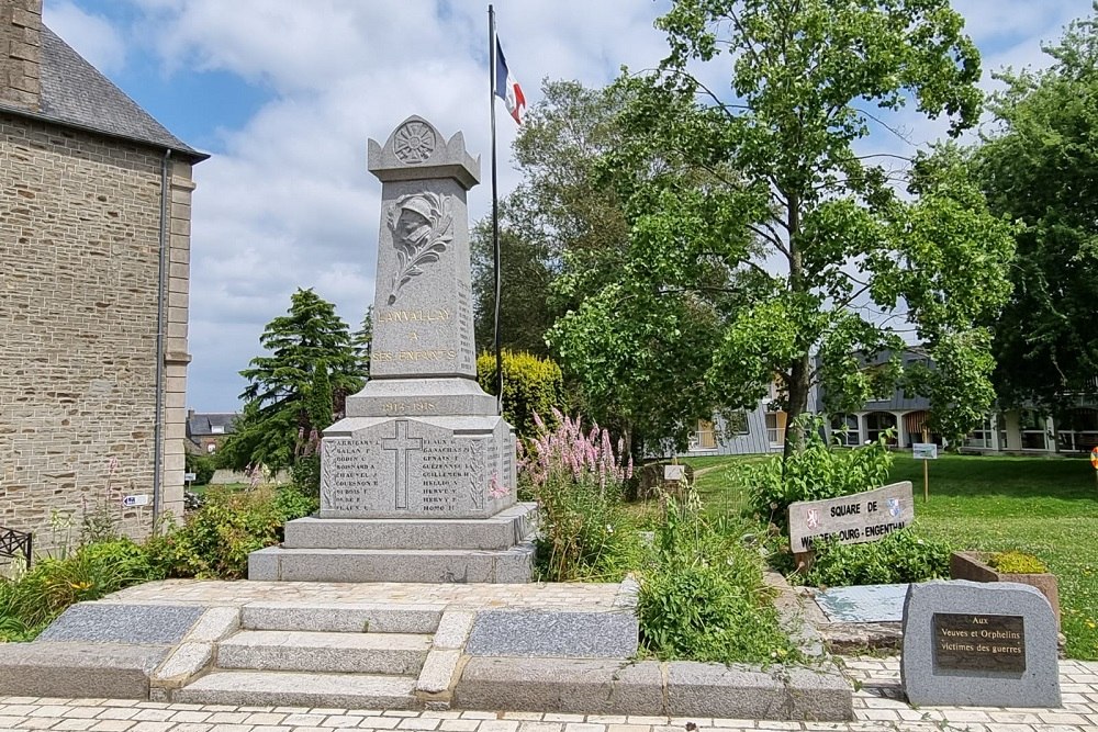 War Memorial Lanvallay