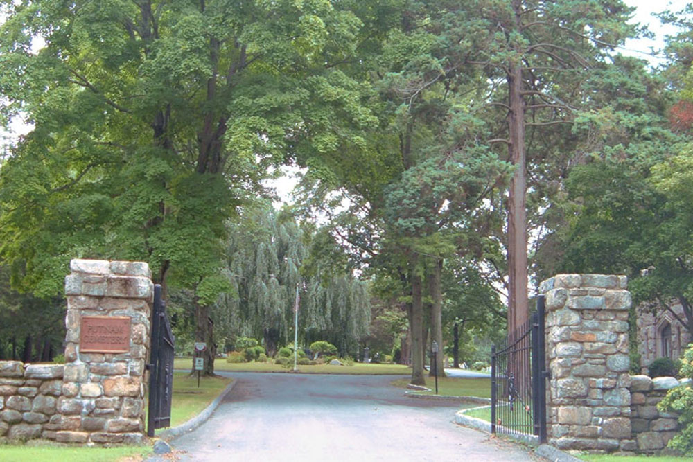 American War Graves Putnam Cemetery
