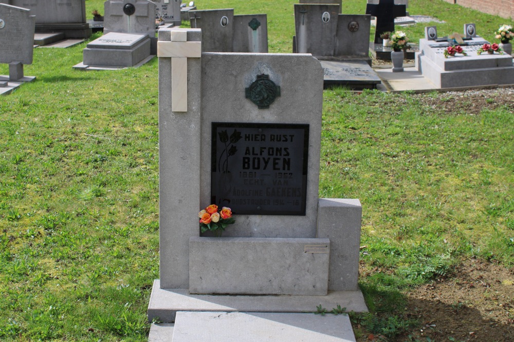 Belgian Graves Veterans Halen Old Cemetery #3