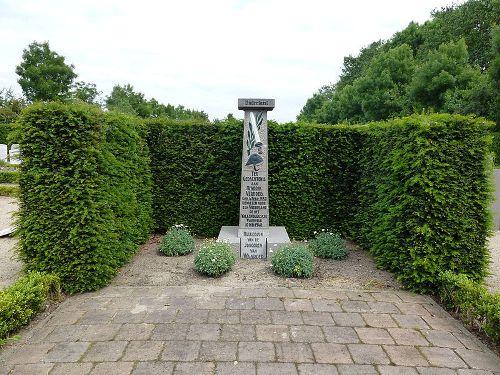 Memorial Hendrik Verhoog - Waarder - TracesOfWar.com