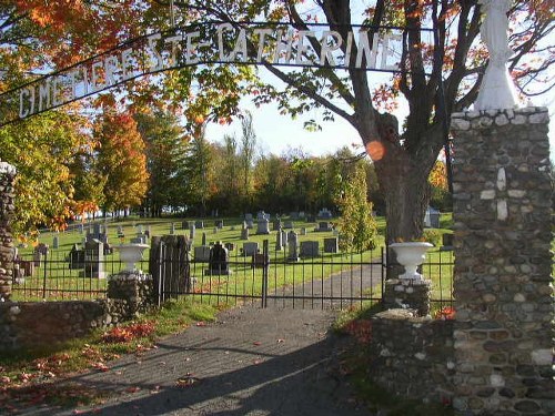 Commonwealth War Grave Sainte-Catherine-de-Hatley Roman Catholic Cemetery